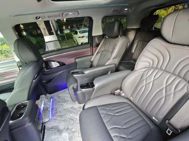 GAC Trumpchi M8 — Фото автомобиля 10