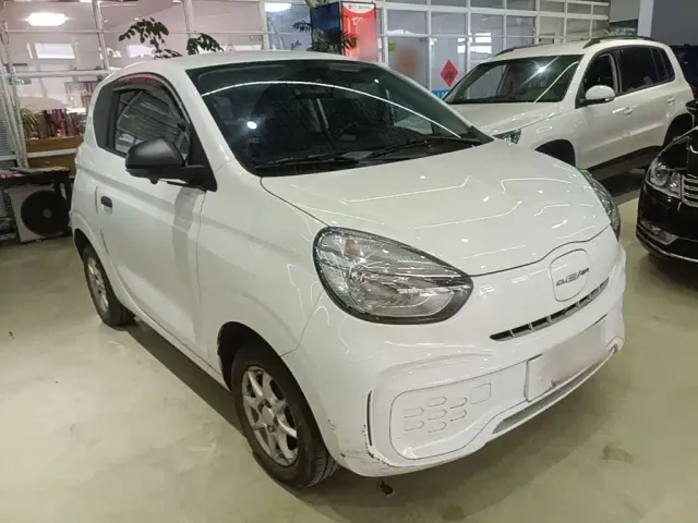 Roewe Clever — Фото автомобиля 3