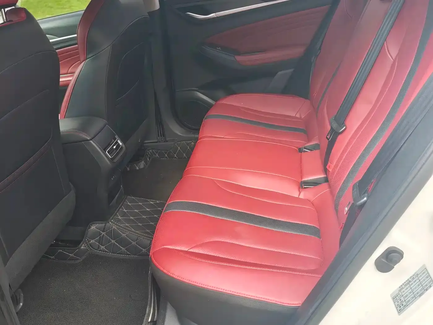 Changan Eado 2021 PLUS Blue Whale NE 1.4T GDI DCT Premium — Фото автомобиля 9