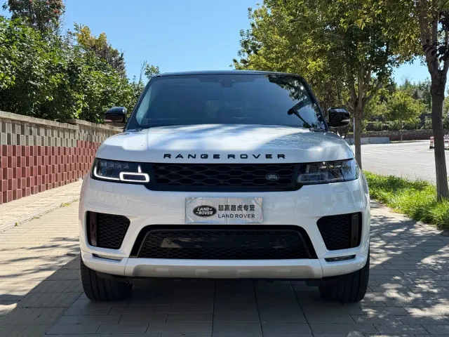 Land Rover Range Rover Sport — Фото автомобиля 2