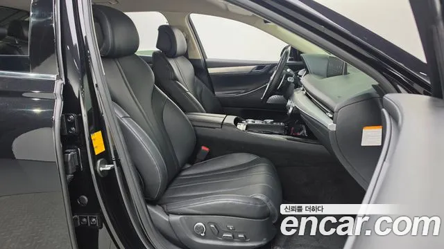 Genesis G80 Electrified G80 (RG3) — Фото автомобиля 8