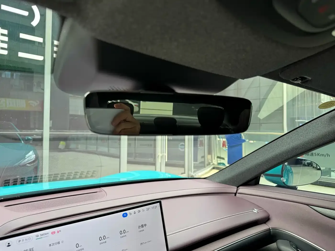 Xiaomi Auto Xiaomi SU7 2024 RWD Long Range Intelligent Driving Edition — Фото автомобиля 17