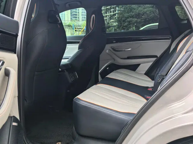 BYD Song PLUS — Фото автомобиля 10