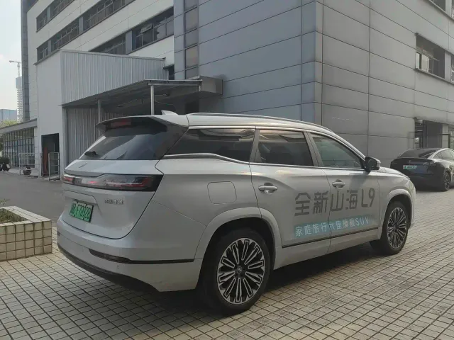 Jetour Shanhai L9 — Фото автомобиля 4