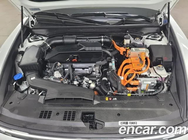 Hyundai Grandeur GN7 — Фото автомобиля 20