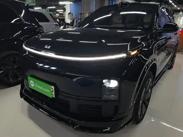Фотография автомобиля — Li Auto L9