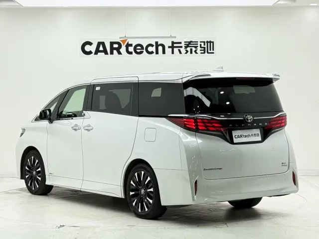 Toyota Alphard — Фото автомобиля 3