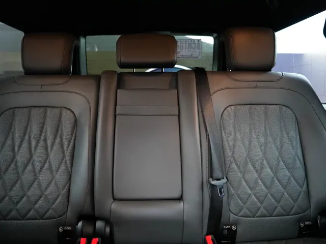 Mercedes-Benz G-Class — Фото автомобиля 23