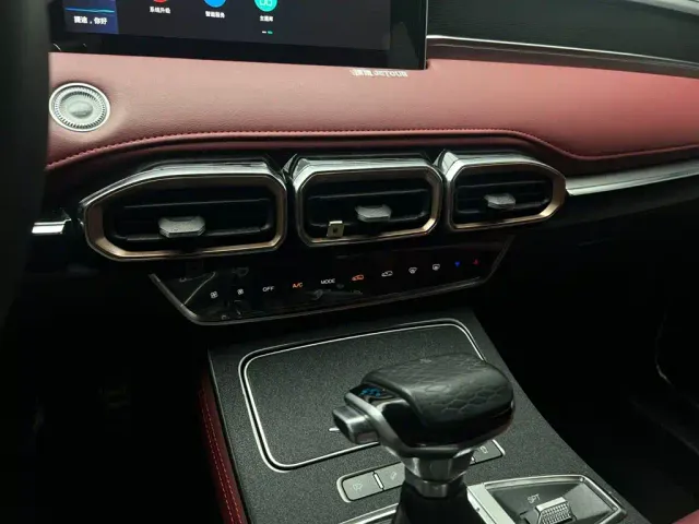 Jetour X70 Plus — Фото автомобиля 7