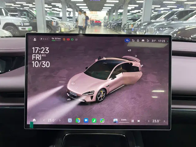 Xiaomi SU7 — Фото автомобиля 10
