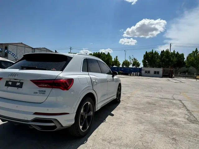 Audi Q3 — Фото автомобиля 5