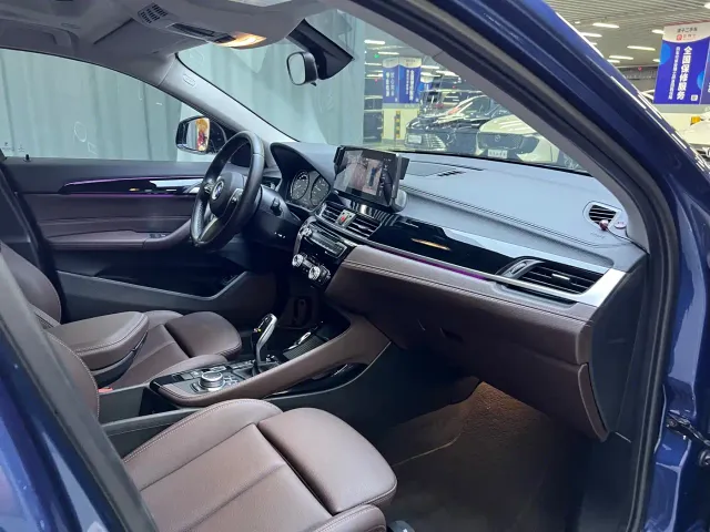 BMW X2 — Фото автомобиля 12