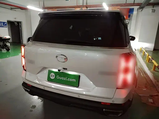 GAC Trumpchi GS8 — Фото автомобиля 5