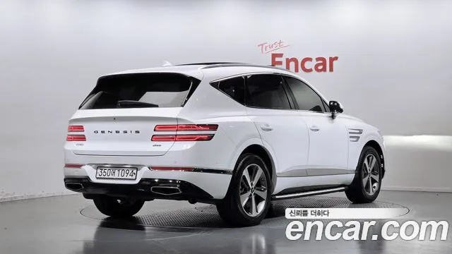 Genesis GV80 — Фото автомобиля 2