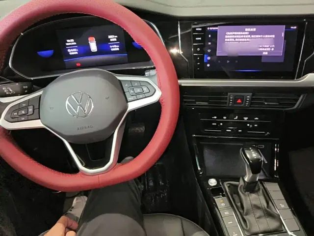 Volkswagen Passat — Фото автомобиля 9