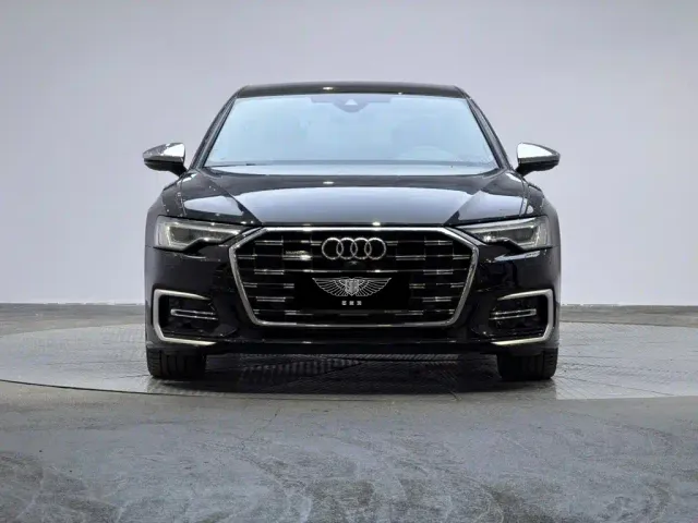 Audi A6L — Фото автомобиля 2