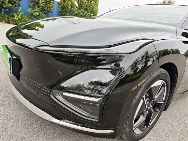 Wuling Starlight — Фото автомобиля 23