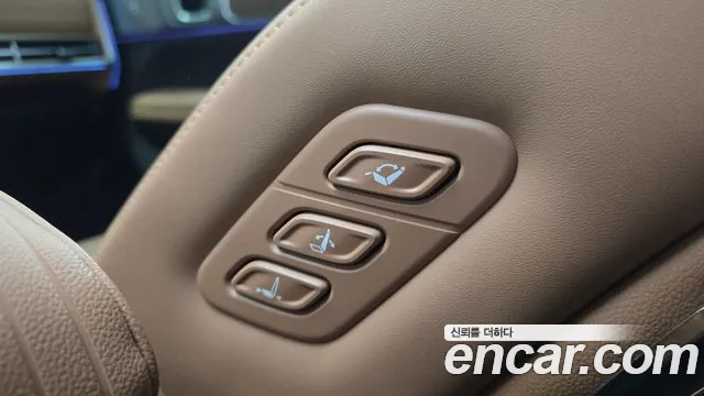 Hyundai Santa Fe MX5 — Фото автомобиля 27