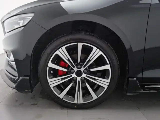 Geely Xingrui — Фото автомобиля 17