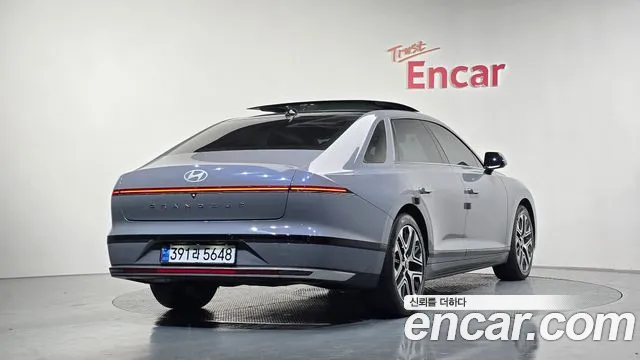 Hyundai Grandeur — Фото автомобиля 2