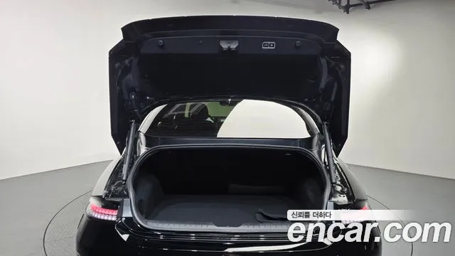 Hyundai Ioniq 6 — Фото автомобиля 24