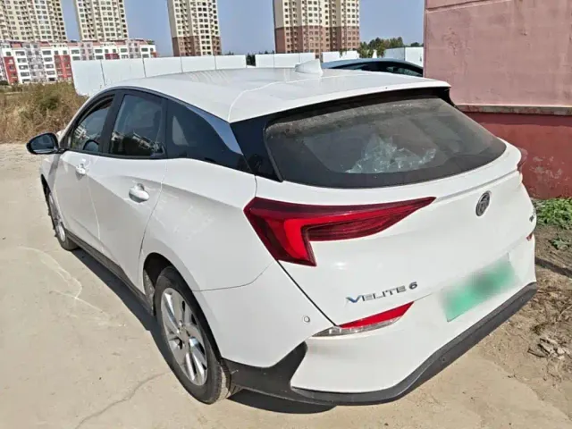 Buick Velite 6 — Фото автомобиля 4