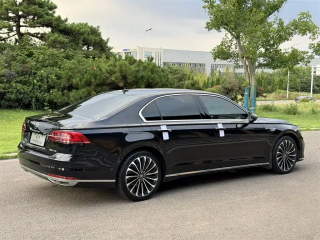 Volkswagen Phideon — Фото автомобиля 4