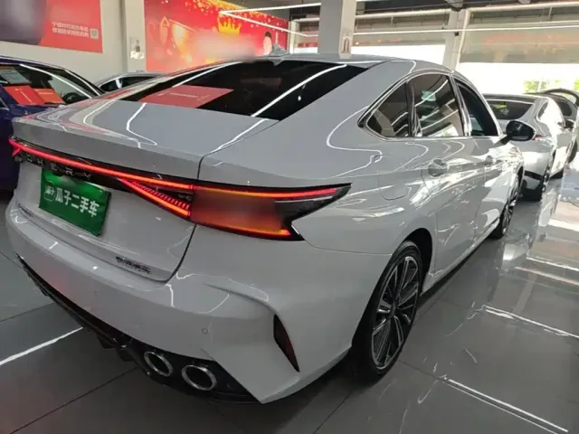 Chery Arrizo 8 — Фото автомобиля 6