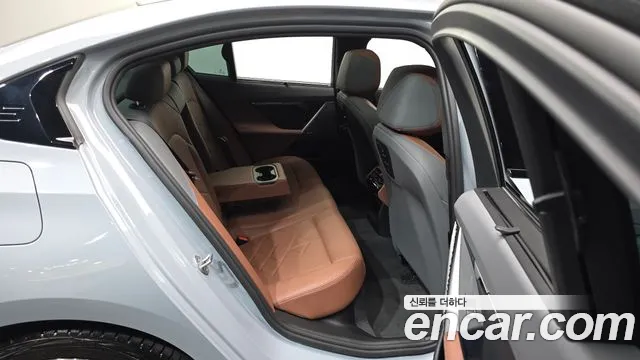 BMW 5-Series 5 серия (G60) 530i xDrive M Sport — Фото автомобиля 11