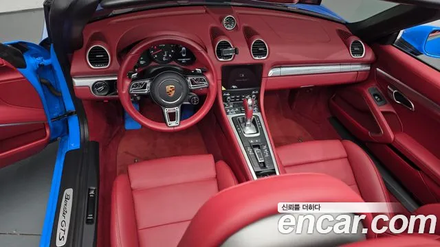 Porsche 718 — Фото автомобиля 10