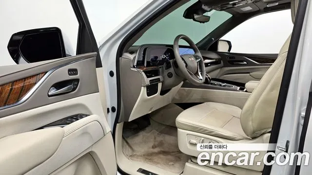 Cadillac Escalade Escalade 5 поколение — Фото автомобиля 13