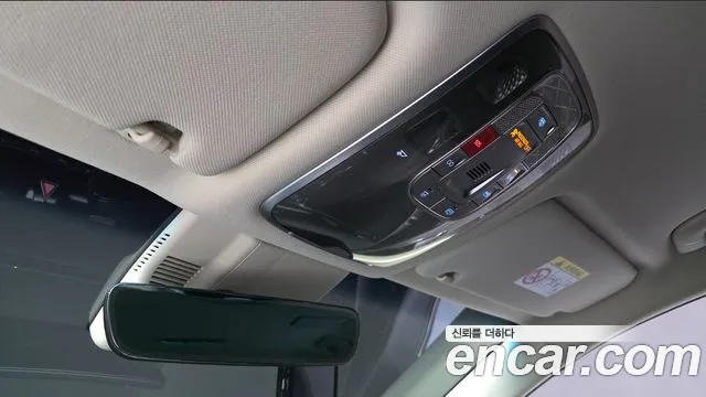Genesis G80 Бензин 3.5 турбо AWD — Фото автомобиля 15