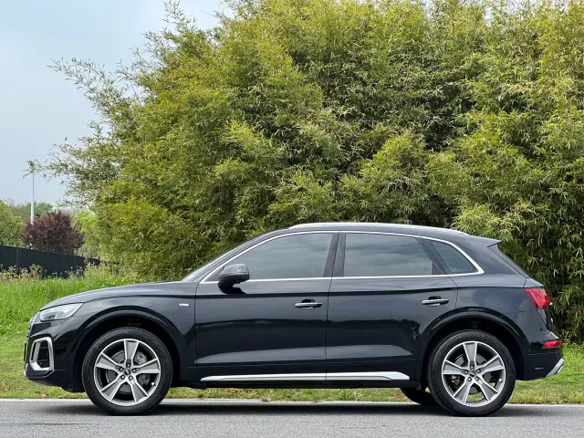 Audi Q5L — Фото автомобиля 4