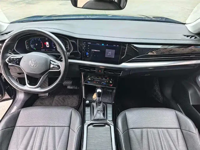 Volkswagen Passat — Фото автомобиля 9
