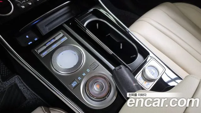 Genesis GV80 2.5T Бензин AWD — Фото автомобиля 9