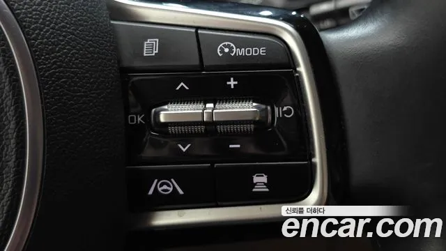 Kia Carnival 4th Gen — Фото автомобиля 26