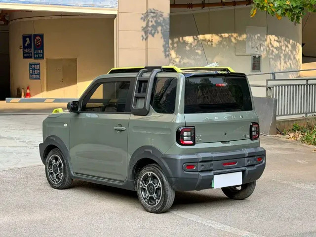 Geely Panda — Фото автомобиля 6
