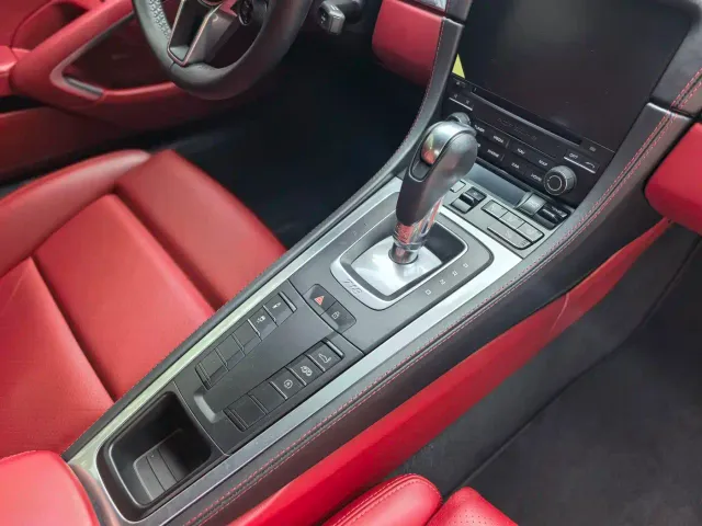 Porsche 718 — Фото автомобиля 10