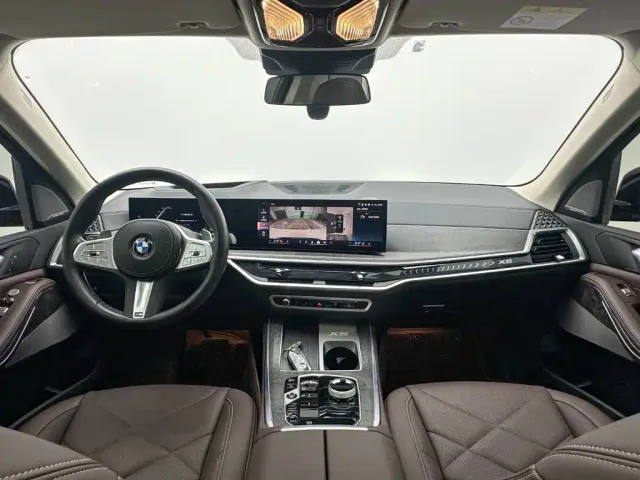 BMW X5 — Фото автомобиля 14