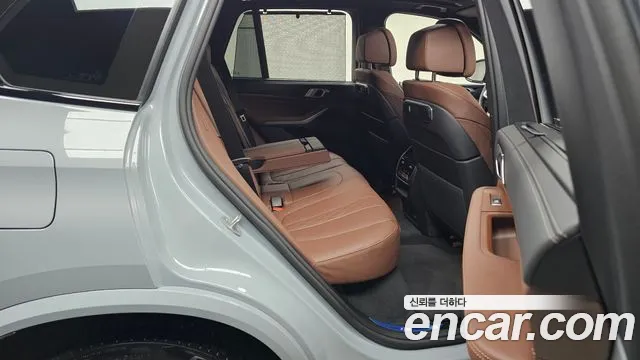 BMW X5 xDrive 40i M Sport — Фото автомобиля 11