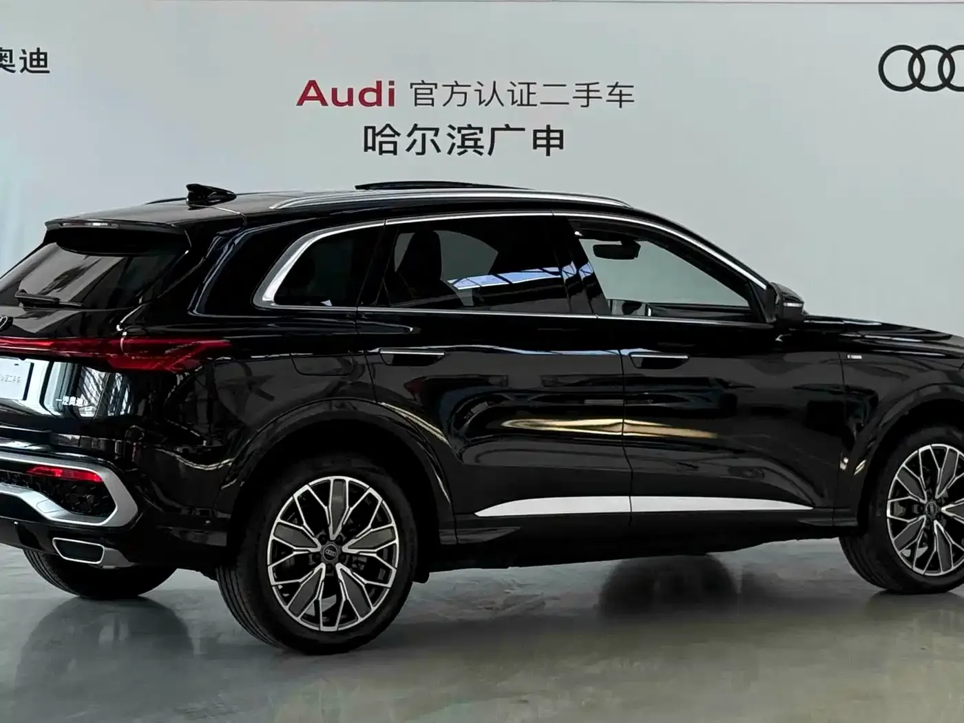 Audi Audi Q5L 2026 Luxury Sport 150kW — Фото автомобиля 2