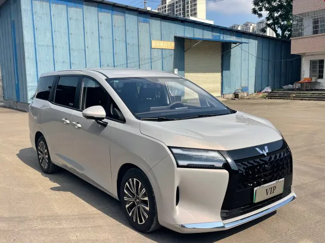 Wuling Starlight 730 — Фото автомобиля 3