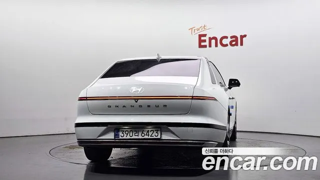 Hyundai Grandeur GN7 — Фото автомобиля 4