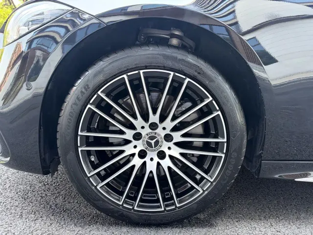 Mercedes-Benz C-Class — Фото автомобиля 19