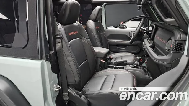 Jeep Wrangler Wrangler (JL) 2.0 Rubicon 2 двери — Фото автомобиля 25