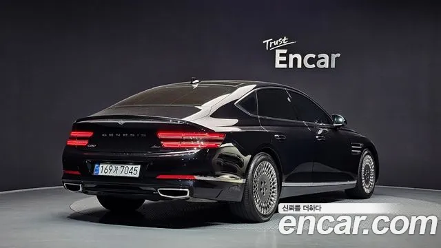Genesis G80 RG3 — Фото автомобиля 2