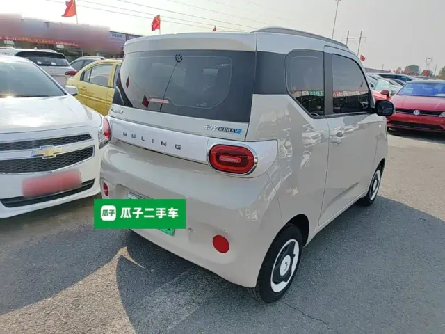 Wuling Hongguang Mini EV — Фото автомобиля 6