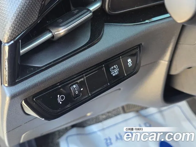 Kia Niro The All New — Фото автомобиля 13