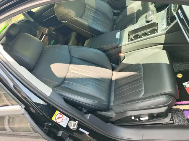 Audi A6L — Фото автомобиля 24