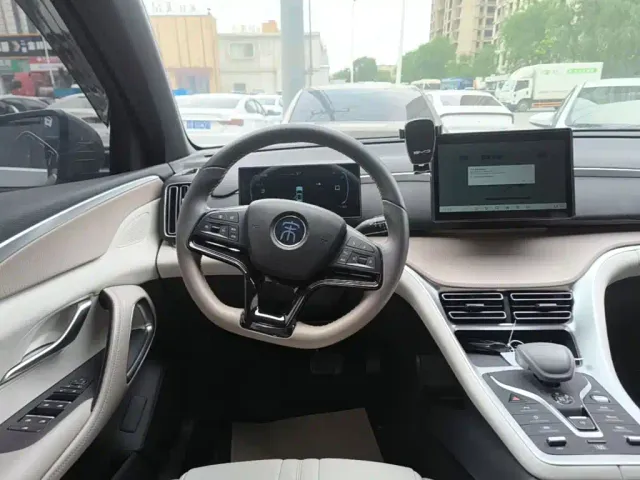 BYD Song Pro — Фото автомобиля 6